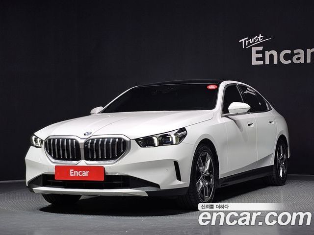 BMW 5 Series 2024