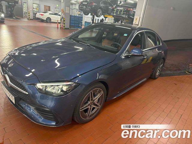 Mercedes-Benz C-Class 2025