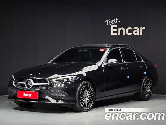 Mercedes-Benz C-Class 2025