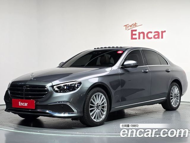 Mercedes-Benz E-Class 2023