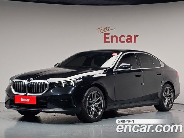 BMW 5 Series 2024