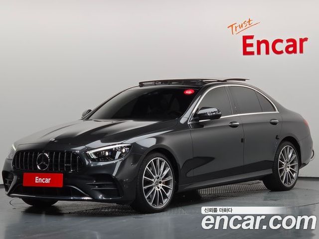 Mercedes-Benz E-Class 2021