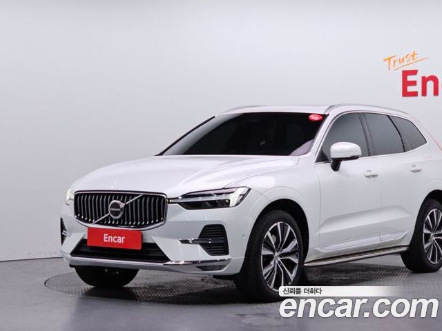 Volvo XC60 2022