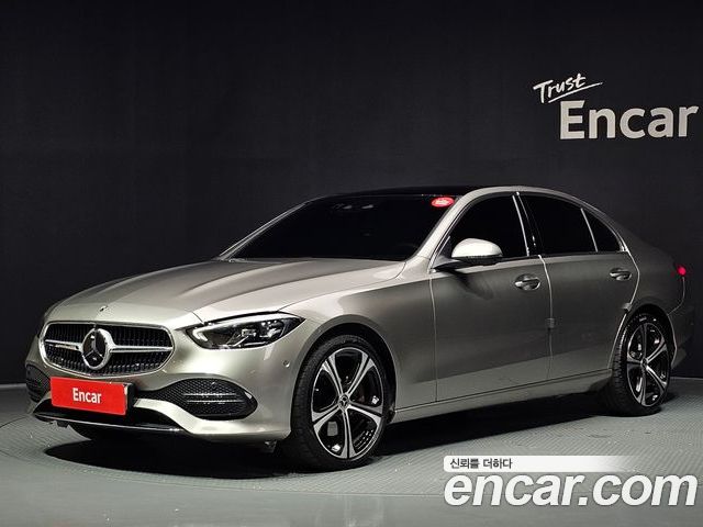 Mercedes-Benz C-Class 2023