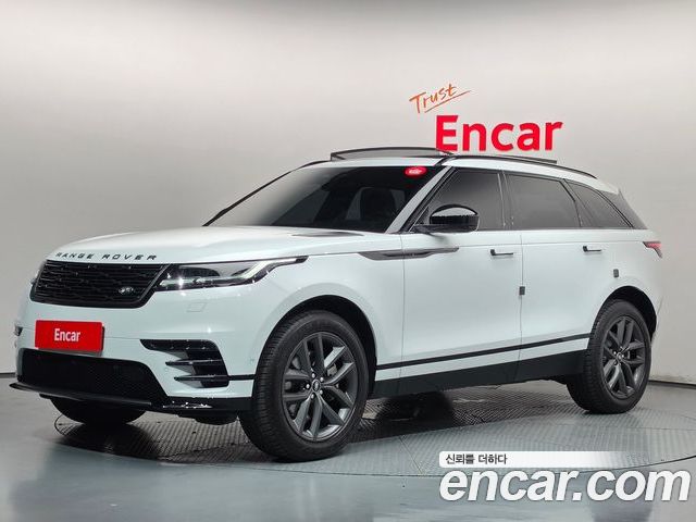Land Rover Range Rover Velar 2026