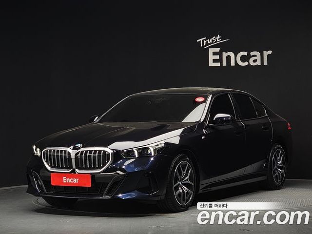 BMW 5 Series 2025