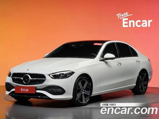 Mercedes-Benz C-Class 2026