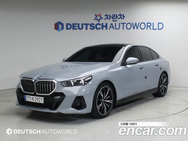 BMW 5 Series 2024