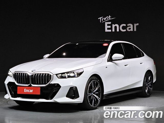 BMW 5 Series 2025