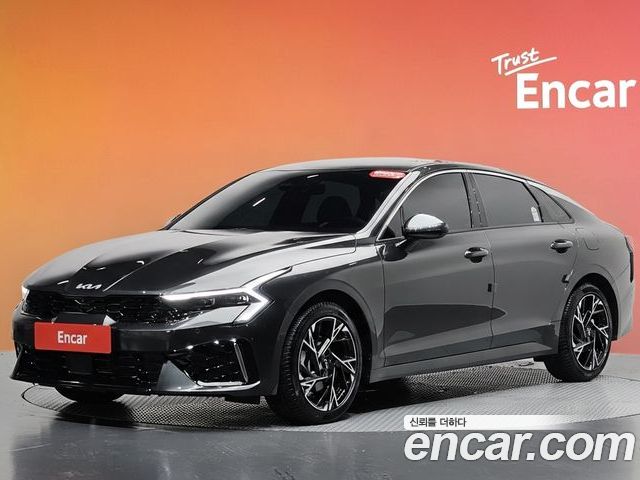 Kia K5 2025