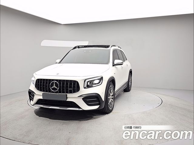 Mercedes-Benz GLB 2022