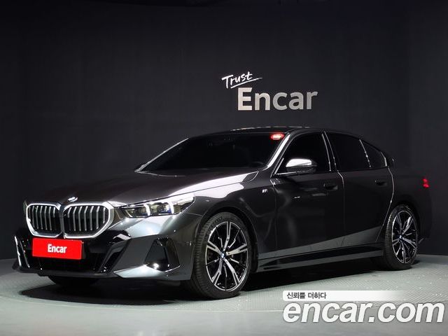 BMW 5 Series 2024