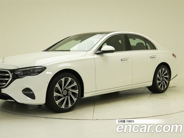 Mercedes-Benz E-Class 2026