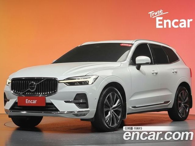 Volvo XC60 2022