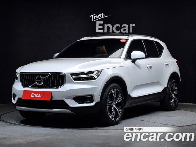 Volvo XC40 2022