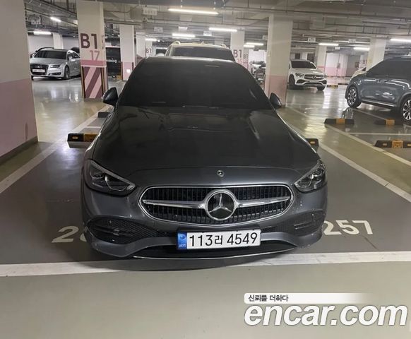 Mercedes-Benz C-Class 2022