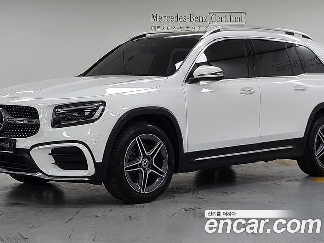 Mercedes-Benz GLB 2024