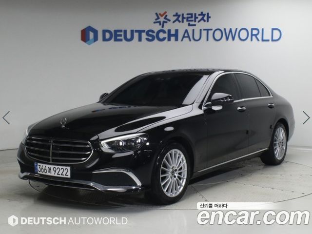 Mercedes-Benz E-Class 2022