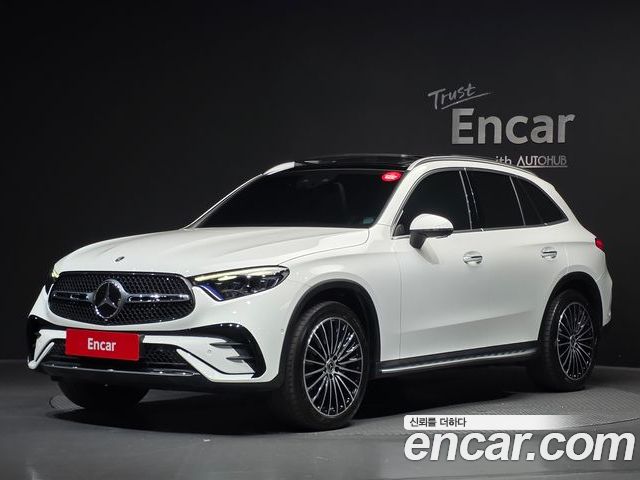 Mercedes-Benz GLC 2023
