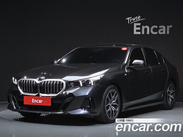 BMW 5 Series 2025