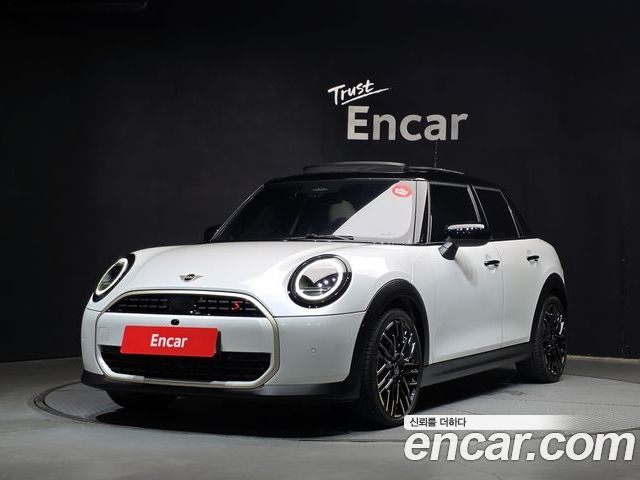 MINI Cooper 2025