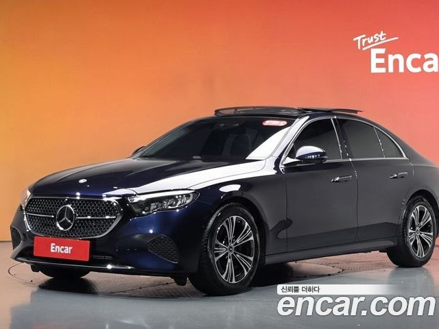 Mercedes-Benz E-Class 2024
