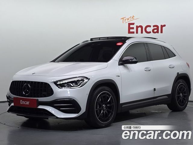 Mercedes-Benz GLA 2023