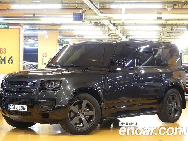 Land Rover Defender 2025