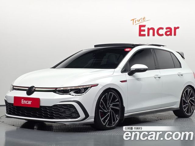 Volkswagen Golf 2024