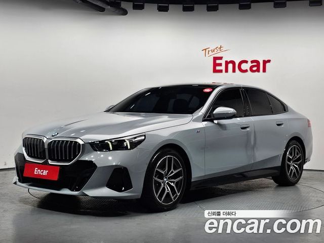 BMW 5 Series 2024
