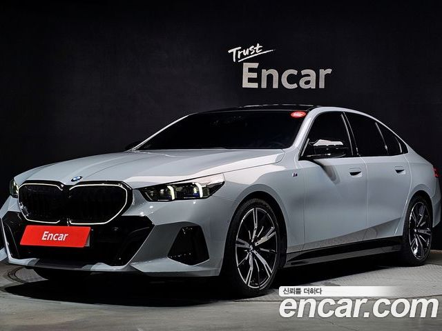 BMW 5 Series 2024