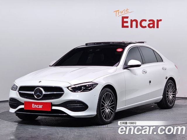 Mercedes-Benz C-Class 2022