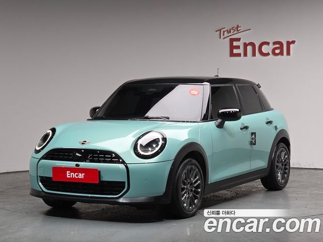 MINI Cooper 2025