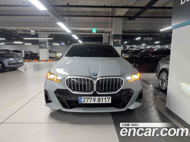 BMW 5 Series 2025