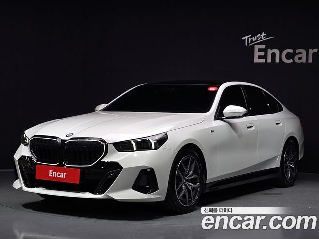 BMW 5 Series 2025