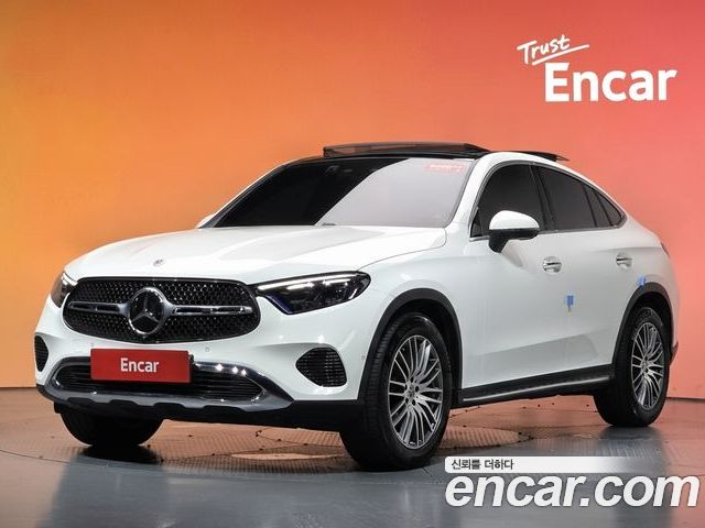 Mercedes-Benz GLC 2025