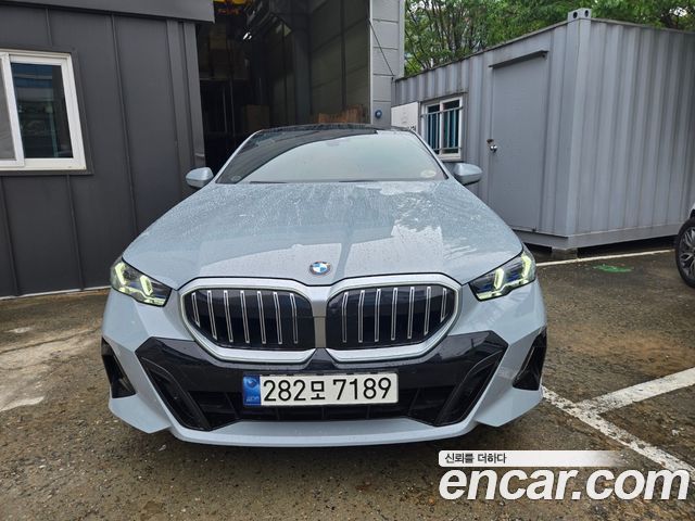 BMW 5 Series 2024