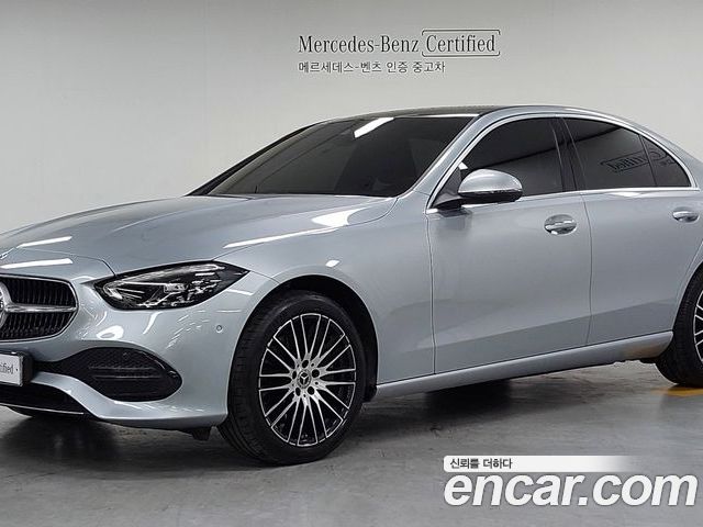 Mercedes-Benz C-Class 2022