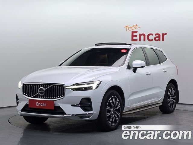 Volvo XC60 2022