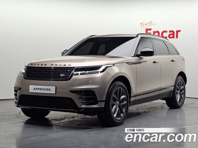 Land Rover Range Rover Velar 2026