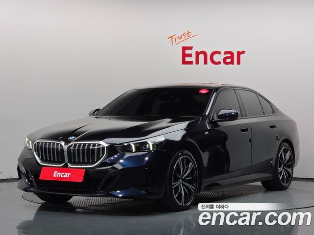 BMW 5 Series 2024