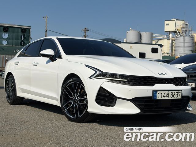 Kia K5 2023