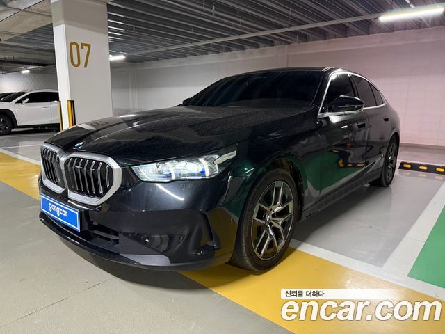 BMW 5 Series 2025
