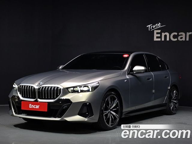 BMW 5 Series 2025