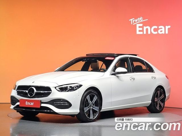 Mercedes-Benz C-Class 2026