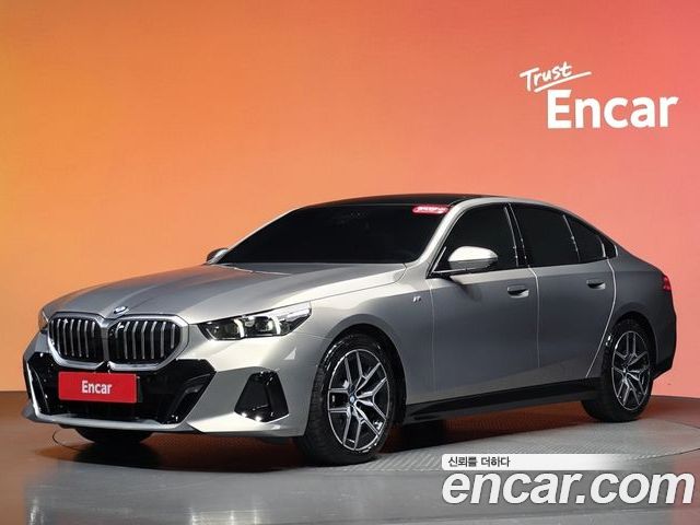 BMW 5 Series 2025