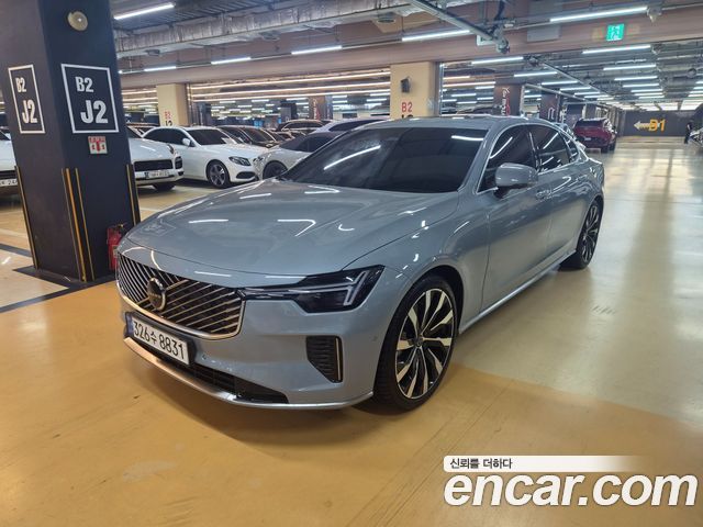 Volvo S90 2026