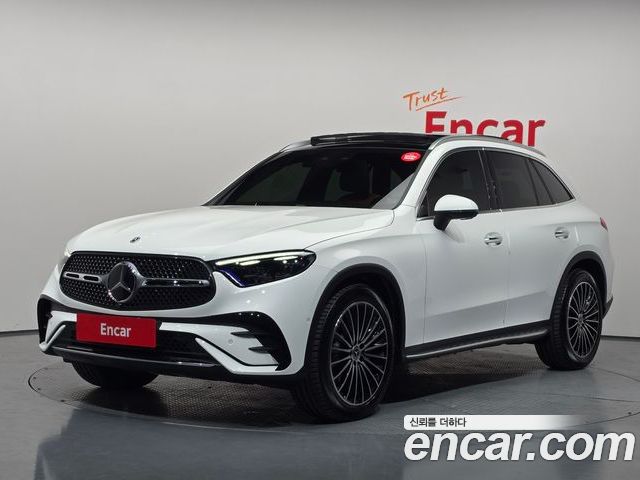 Mercedes-Benz GLC 2025