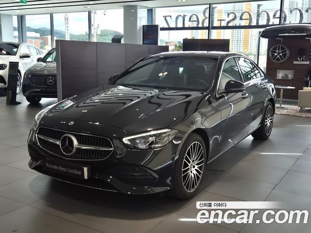 Mercedes-Benz C-Class 2025
