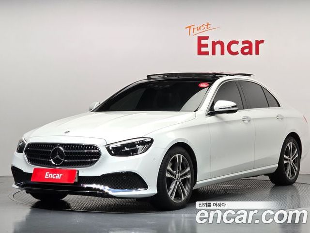 Mercedes-Benz E-Class 2023
